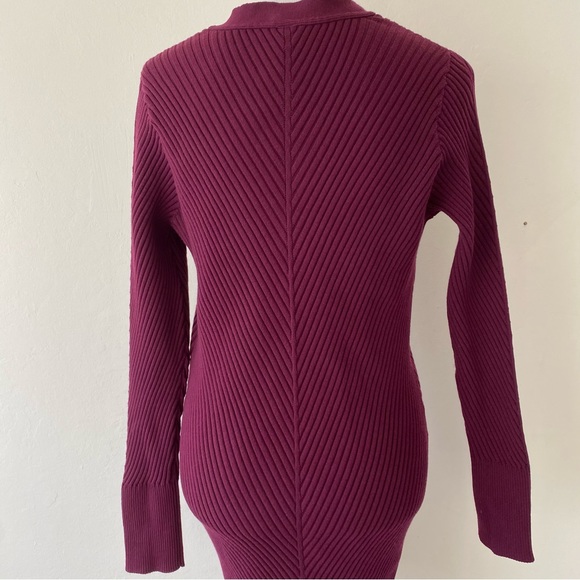 Athleta fitted V-Neck Sweater Dress - Picture 8 of 12